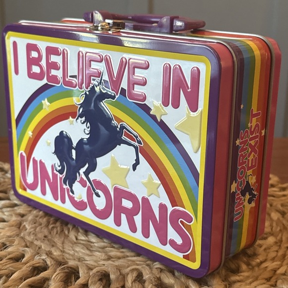 I Believe in Unicorns Lunch Box - Metal Embossed Rainbows Tin Discontinued Model - Picture 2 of 11